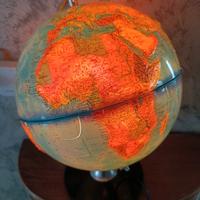 Mappamondo vintage luminoso Anni'80.Lievi difetti