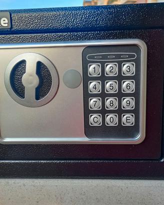 Mini cassaforte elettronica in acciaio