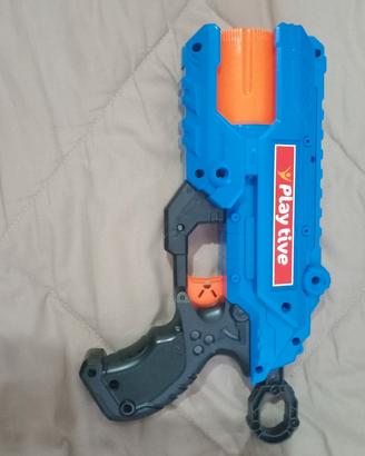 pistola giocattolo 