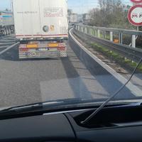 Corriere magazziniere logistica