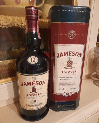 bottiglia whisky jameson vintage 