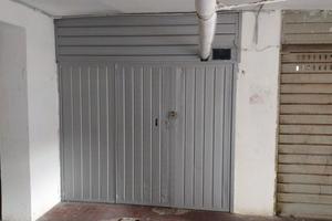 Box Auto in Parco privato a Portici