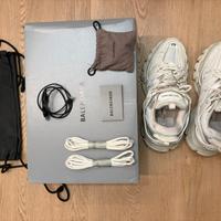 balenciaga track led