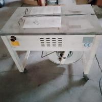 reggiatrice semiautomatica imballaggio con nastro 
