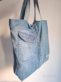 Borsa jeans completamente fatta a mano