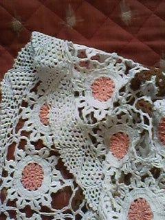 Tovaglia tonda tutta ricamata e traforata Ø 157