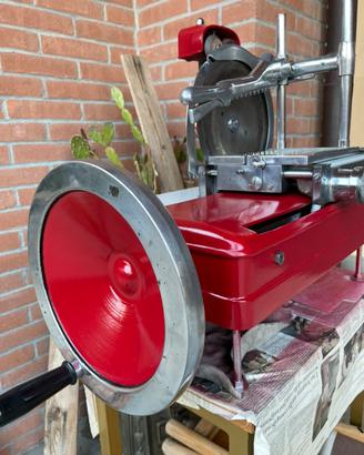 Affettatrce a volano San Giorgio
