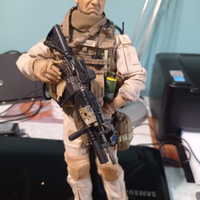 Figure militari in scala 1/6 , 30 cm