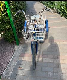 triciclo per adulti in ferro in perfette condizion
