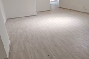 BRINDISI - RIONE CASALE - LOCALE 120MQ