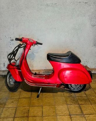 Piaggio Vespa 50 Special - Rossa