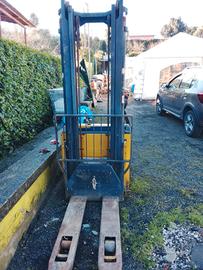 Carrello elevatore elettrico OM 1300 kg – Stacker