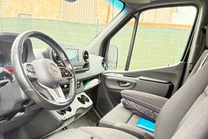 Mercedes- benz  furgone