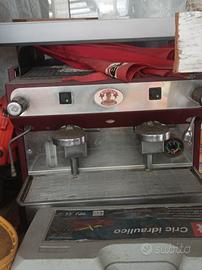 macchina del caffè professionale 