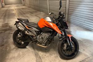 Ktm duke 790