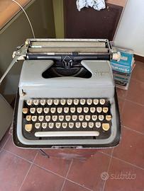 Macchina da scrivere K2