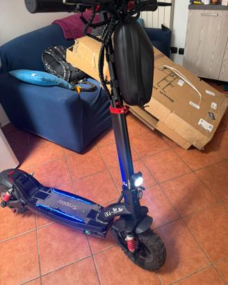 monopattino elettrico ix6 iscooter