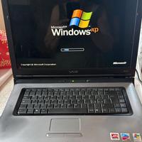Notebook Pentium VAIO '17 - HD: 100Gb 7 EAM: 1024