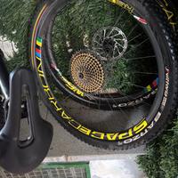 Spacecarbon cerchi mtb anteriore e posteriore