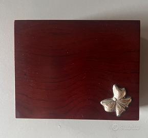 Scatola legno argento