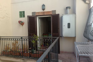 Quadrilocale con ampio terrazzo centralissimo