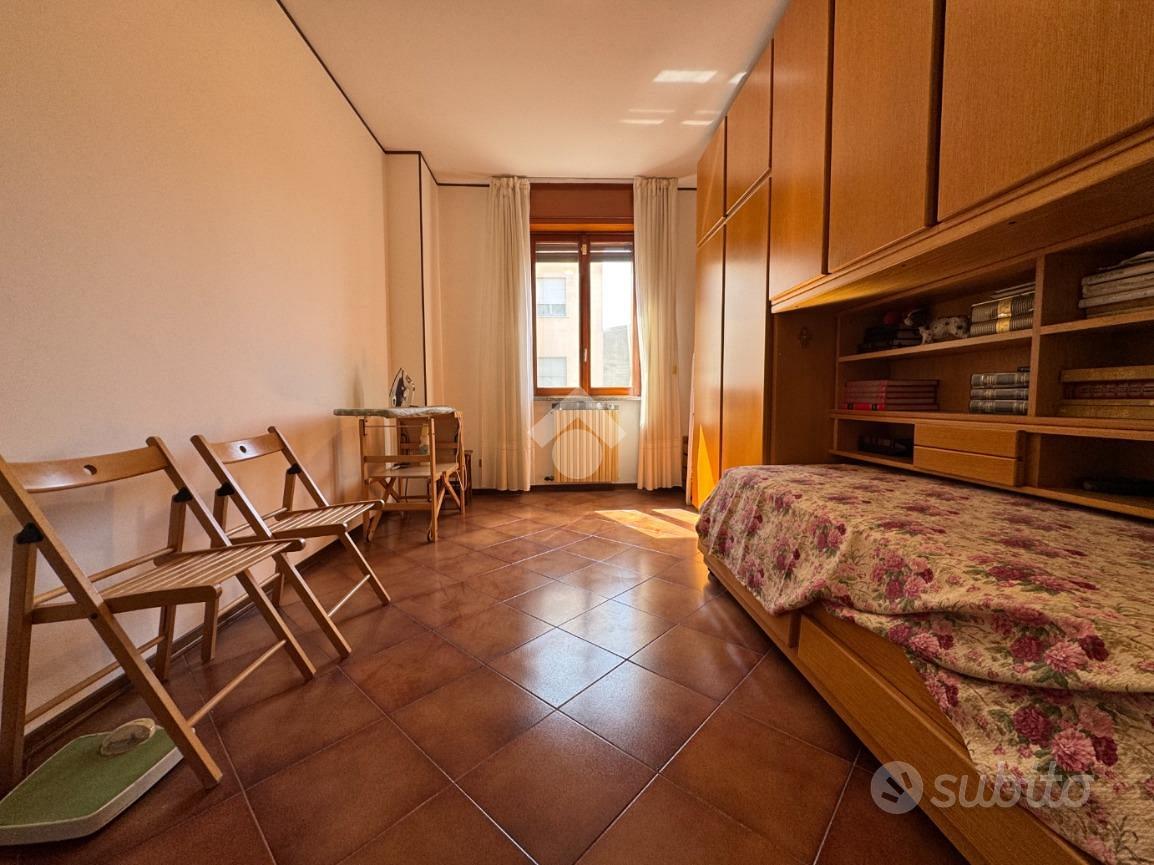 Appartamento – Galliate, Borgo, Case Sparse - Altro