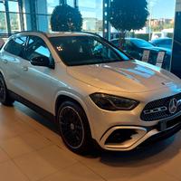 MERCEDES GLA 200 AMG