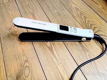 Piastra per capelli Rowenta Attitude