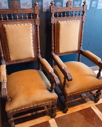 Coppia di poltrone a trono d'epoca