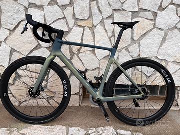Scott addict gravel 10 anno 2022