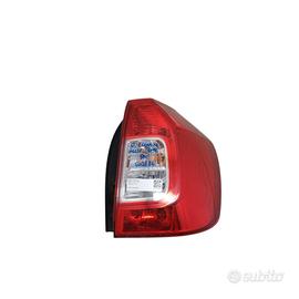 STOP FANALE POSTERIORE DESTRO DACIA Logan Serie MC
