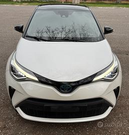 TOYOTA C-HR 2.0 HYBRID 184cv