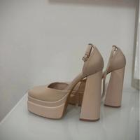 Scarpe bratz con tacco molto alto