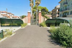 Box doppio 50 mq a Lavagna (Via Aurelia 136-137)