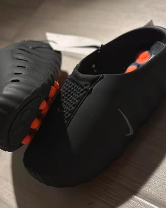 Nike mind 001