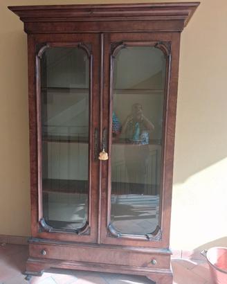 VETRINA / CRISTALLIERA IN LEGNO