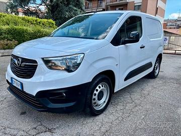 OPEL COMBO 1.5 Diesel 100cv Edition 1000KG