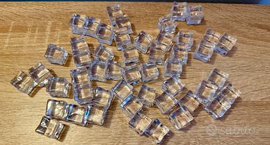 Ghiaccio finto a cubetti