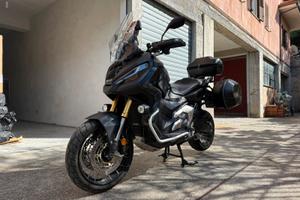 Honda X-Adv 750, 2022