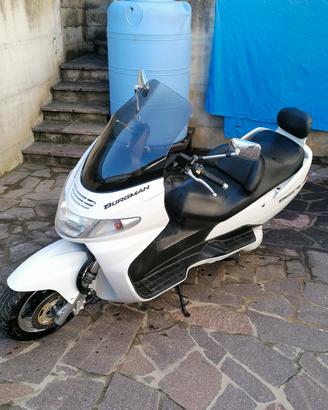 Scooter Suzuki 