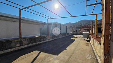 3 LOCALI A PALERMO
