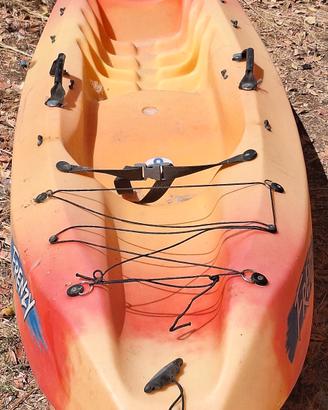 kayak monoposto