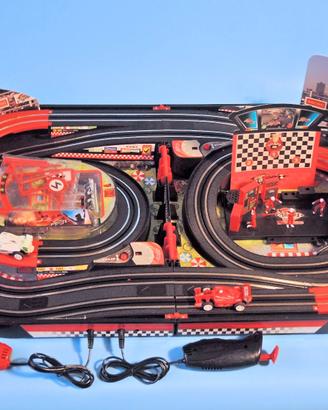 Pista auto sportive richiudibile