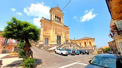 PunTalazzo Centrale Panoramica e con Giardino
