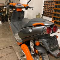 Moto Scooter Aprilia 50cc neopatentati
