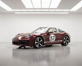 PORSCHE 911 TARGA 4S HERITAGE DESIGN E