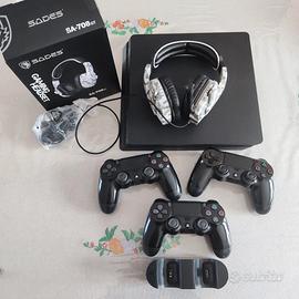 PS4 SLIM +3 controller+ cuffie Sades+1 base di ric