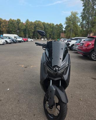Yamaha N-Max 125 pari al nuovo 980km + garanzia 7