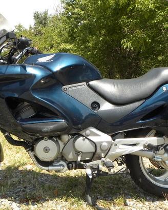 Honda Deauville 650 del 2000