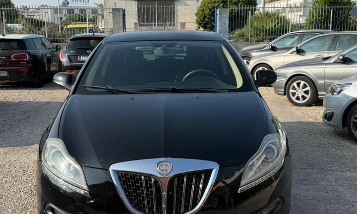 Lancia Delta 2.0 MJT DPF Executive